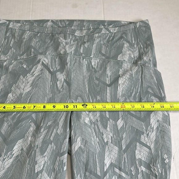 Lululemon Swift Speed High Rise Crop 21” Women’s Leggings Size 18 Activewear - Picture 10 of 14